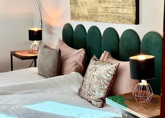 Center Stylish 3 Bedroom София