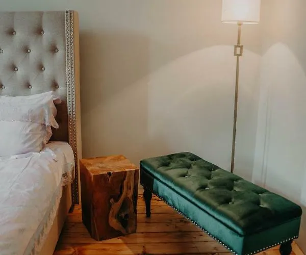 Апартамент Center Stylish 3 Bedroom *