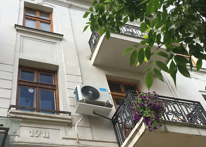 Center Stylish 3 Bedroom Lejlighed *